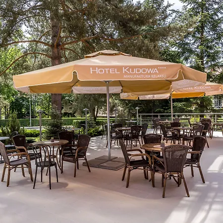 Manufaktura Relaksu Hotell 4*