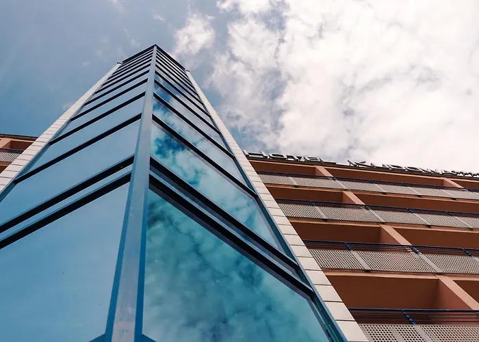 Manufaktura Relaksu 4*